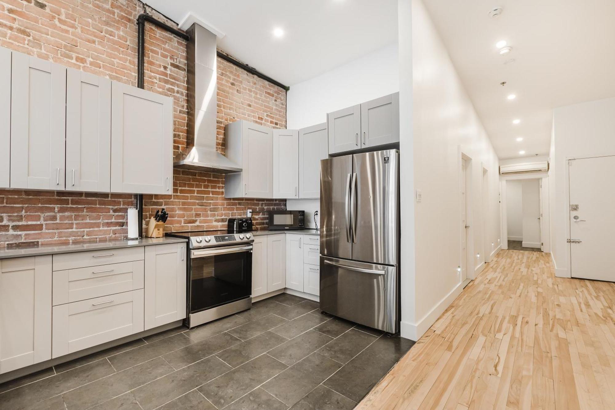 Elegant 3 Bedroom Apartment In Old Port - 302 มอนทรีอัล ภายนอก รูปภาพ