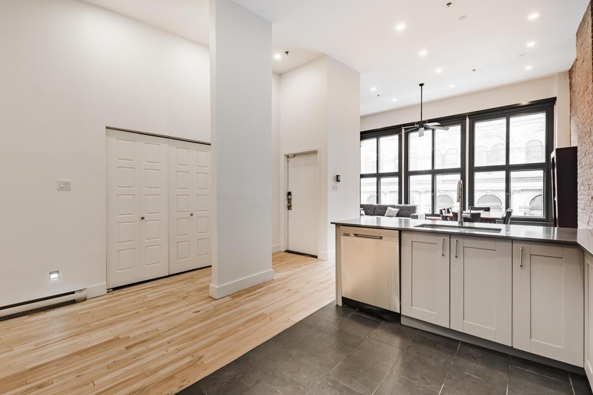 Elegant 3 Bedroom Apartment In Old Port - 302 มอนทรีอัล ภายนอก รูปภาพ